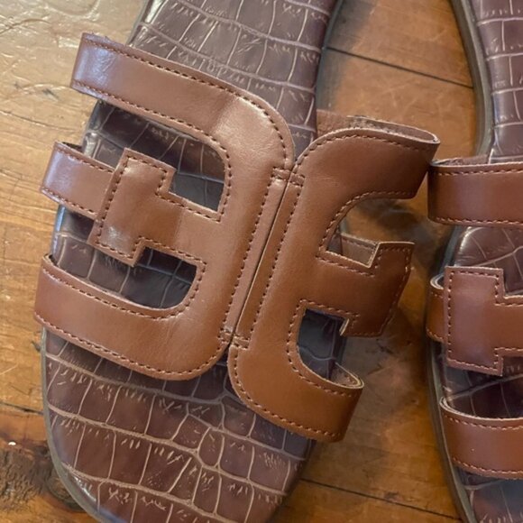 Brown Faux Leather Slip on Flats Sandals Women’s Size 9 - Picture 3 of 9